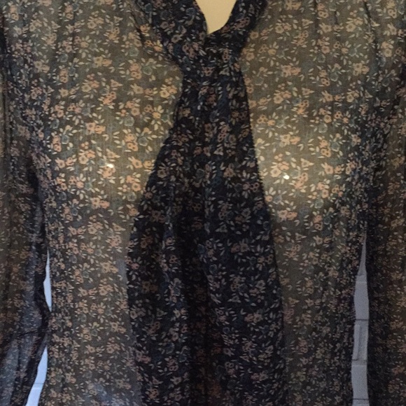 PAIGE blouse - Picture 2 of 7